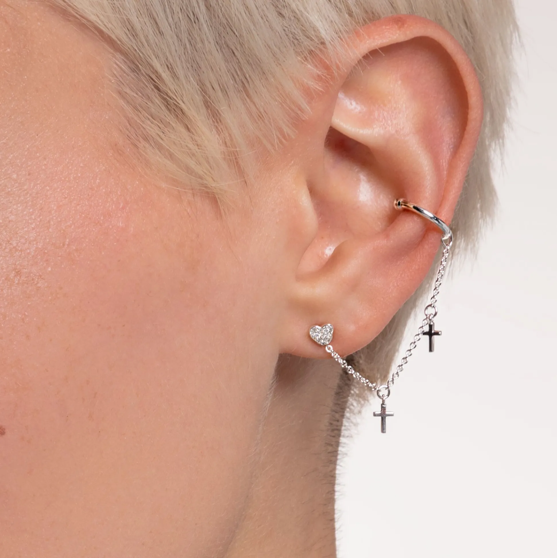 Shop Clou d'oreille unique cœur avec pavé argent Femme Clous D'oreilles